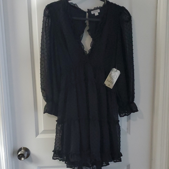 Justify Dresses & Skirts - Justify Black Long Sleeve Dress